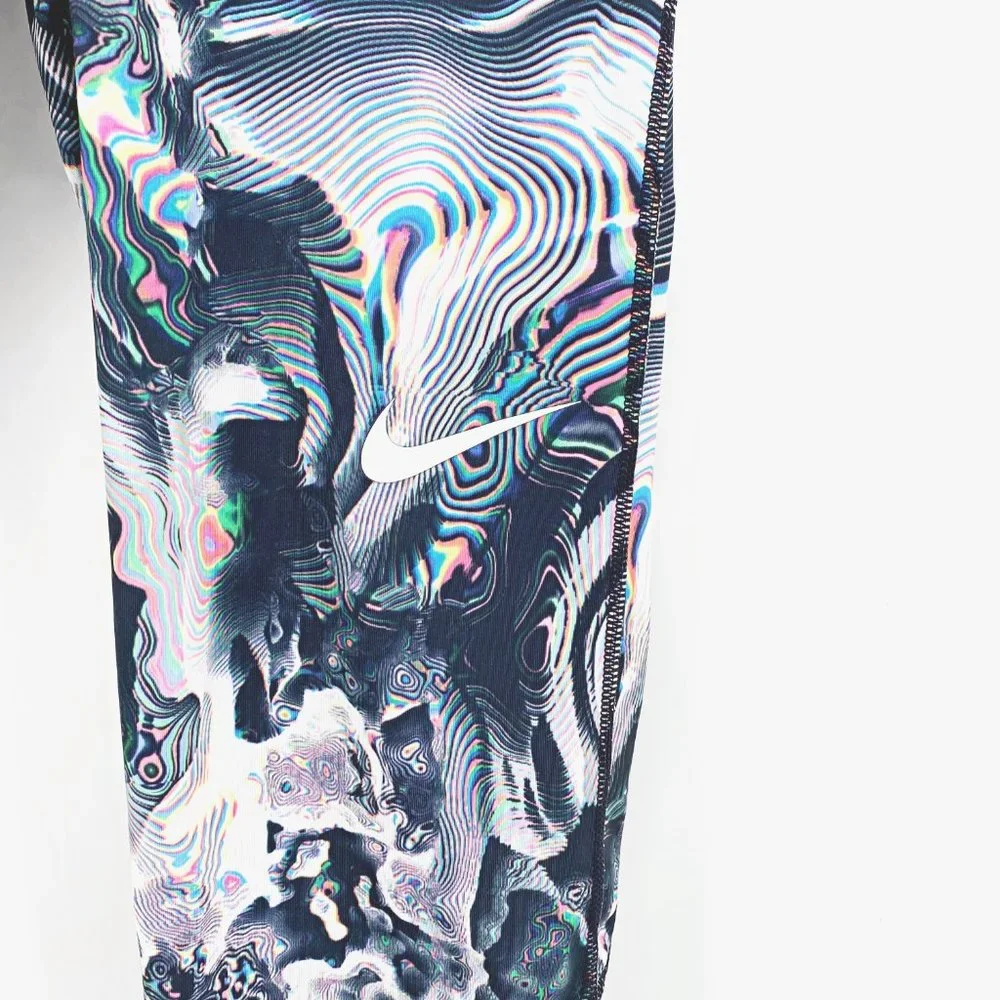 Nike Pro Training Crop Leggings